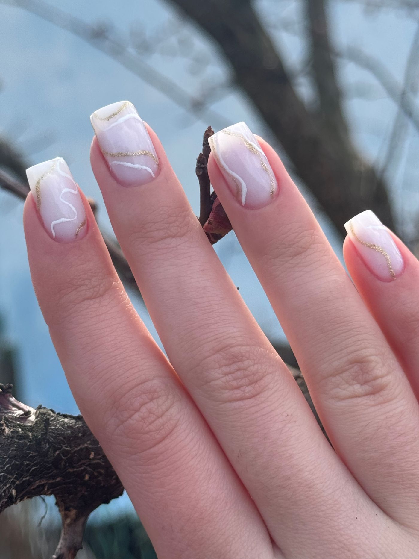 Luxurious nail art